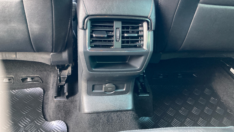 Skoda Karoq 2.0 TDI SE L 5dr Diesel Estate